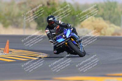 media/Oct-09-2022-SoCal Trackdays (Sun) [[95640aeeb6]]/Turn 3 (930am)/